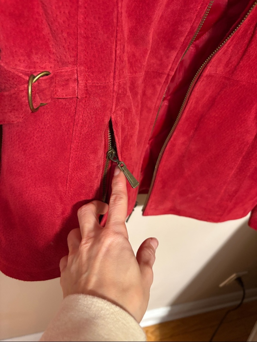 Relativity Red Suede Zip-Front Jacket - Picture 4 of 16